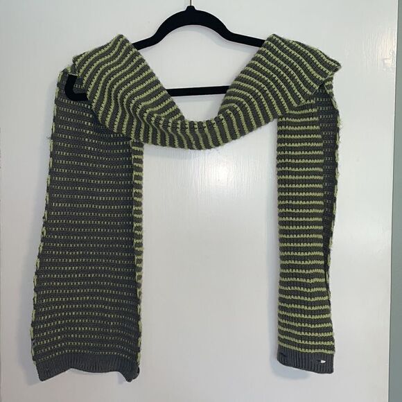 Eddie Bauer stripe convertible 3 button knit scarf - Picture 5 of 13